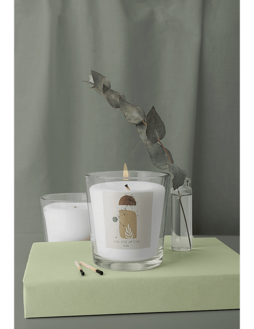 Mudita Live and Let Live el yapımı kokulu şeffaf cam bardak mum