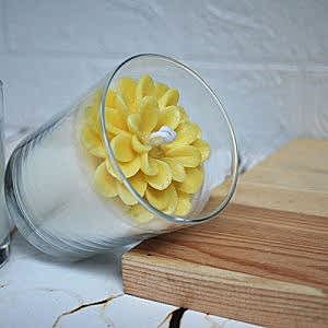 Dekoratif SARI Çiçekli Kokulu Bardak Mum