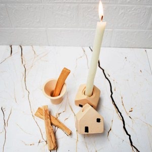 Ev Figürlü  Şamdan Mumluk, 1 Adet Palo Santo Tütsü ve Tütsülük