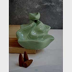 3 Tütsü Hediyeli Dekoratif Geri Akış Şelale Tütsülük Yeşil