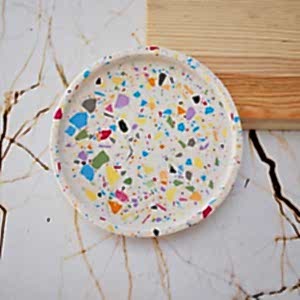 Beton Döküm Terrazzo Tekli Yuvarlak Mum Tabağı Terrazo Mumluk